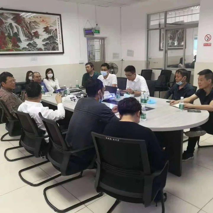 Peer factory exchange on 25 November 2020 — photograph 2
