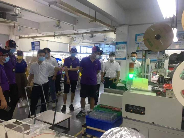 Electronics industry factory exchange — photograph 6