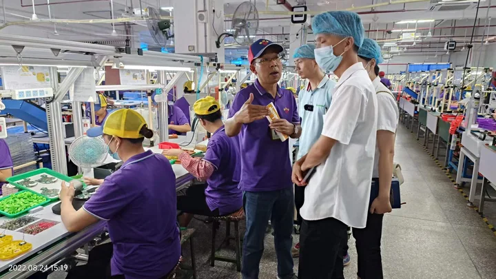 Lean production factory exchange — photograph 6