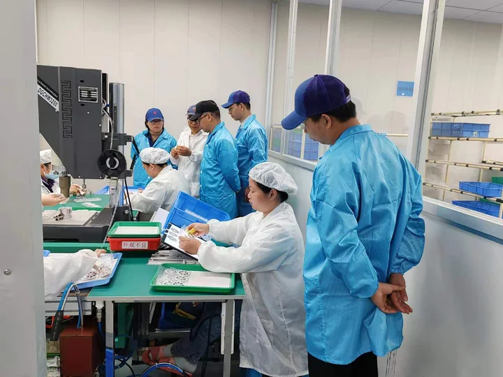 Precision machining industry exchange — photograph 9